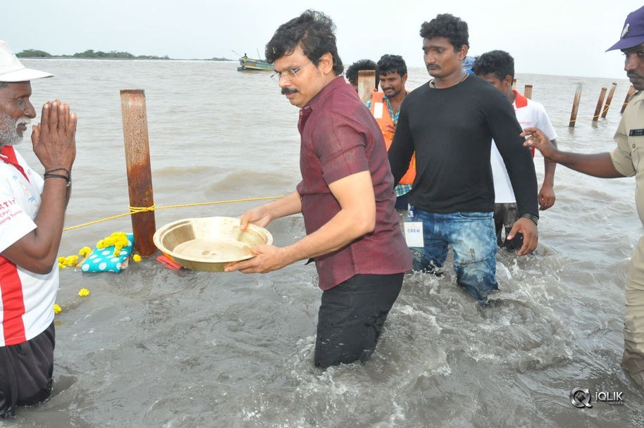 Jaya-Janaki-Nayaka-Movie-Vijayotsava-Veduka-At-Hamsala-Deevi
